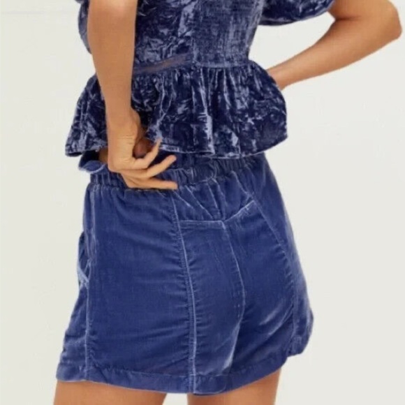 NWOT XS FREE PEOPLE SHORTS - Picture 2 of 6